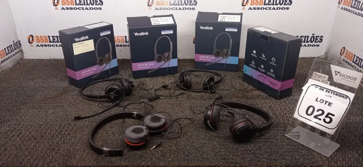 LOTE 025 - 04 HEADSETS MARCA YEALINK. (NO ESTADO) ATENÇÃO! FAZER A VISITAÇÃO ANTES DE ARREMATAR, NÃO SABEMOS SE FUNCIONA, LEILÃO NÃO TEM GARANTIA E NEM DEVOLUÇÃO, SUJEITO A POSSÍVEIS AVARIAS VISÍVEIS/OCULTAS E/OU AUSÊNCIA DE COMPONENTES.