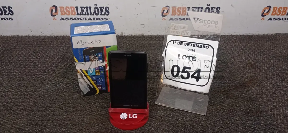 LOTE 054 - 01 CELULAR MODELO LUMIA 625 MARCA NOKIA SEM CARREGADOR. (NO ESTADO) ATENÇÃO! FAZER A VISITAÇÃO ANTES DE ARREMATAR, NÃO SABEMOS SE FUNCIONA, LEILÃO NÃO TEM GARANTIA E NEM DEVOLUÇÃO, SUJEITO A POSSÍVEIS AVARIAS VISÍVEIS/OCULTAS E/OU AUSÊNCIA DE COMPONENTES.