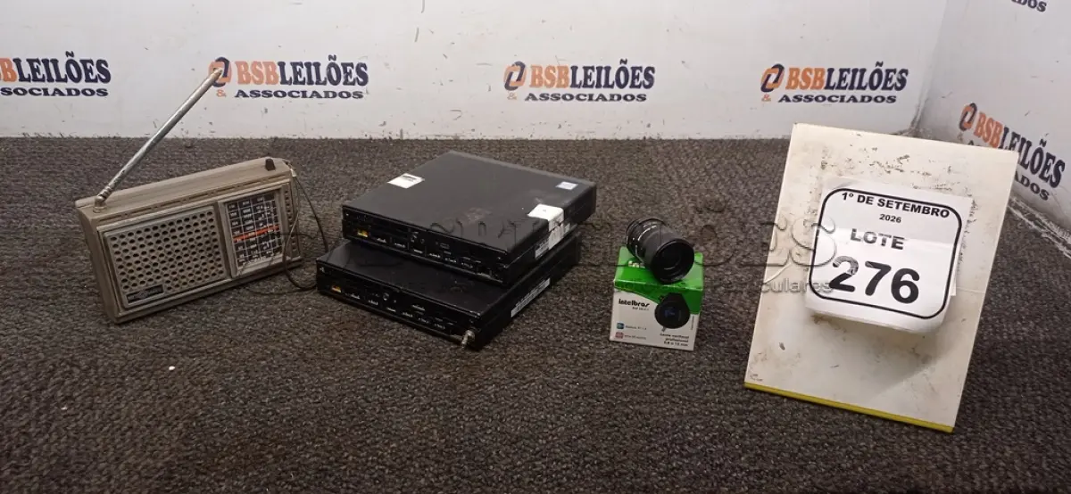 LOTE 276 - 01 RÁDIO PORTÁTIL, 02 MINIS PC MODELO THINKCENTRE MARCA LENOVO E 01 LENTE VARIFOCAL 12MM. (NO ESTADO) ATENÇÃO! FAZER A VISITAÇÃO ANTES DE ARREMATAR, NÃO SABEMOS SE FUNCIONA, LEILÃO NÃO TEM GARANTIA E NEM DEVOLUÇÃO, SUJEITO A POSSÍVEIS AVARIAS VISÍVEIS/OCULTAS E/OU AUSÊNCIA DE COMPONENTES.