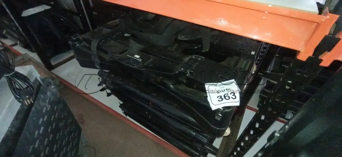 LOTE 363 - 01 PORTAL DETECTOR DE METAL PORTÁTIL. (NO ESTADO) ATENÇÃO! FAZER A VISITAÇÃO ANTES DE ARREMATAR, NÃO SABEMOS SE FUNCIONA, LEILÃO NÃO TEM GARANTIA E NEM DEVOLUÇÃO, SUJEITO A POSSÍVEIS AVARIAS VISÍVEIS/OCULTAS E/OU AUSÊNCIA DE COMPONENTES.