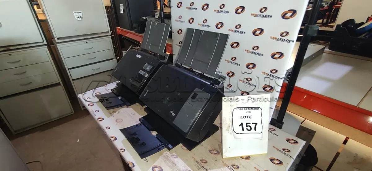 LOTE 157 - 02 SCANNERS MODELO I2400 MARCA KODAK. (NO ESTADO) ATENÇÃO! FAZER A VISITAÇÃO ANTES DE ARREMATAR, NÃO SABEMOS SE FUNCIONA, LEILÃO NÃO TEM GARANTIA E NEM DEVOLUÇÃO, SUJEITO A POSSÍVEIS AVARIAS VISÍVEIS/OCULTAS E/OU AUSÊNCIA DE COMPONENTES.