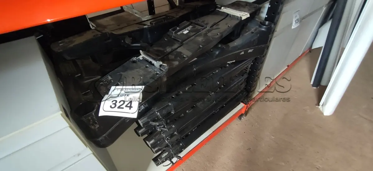 LOTE 324 - 01 PORTAL DETECTOR DE METAL PORTÁTIL. (NO ESTADO) ATENÇÃO! FAZER A VISITAÇÃO ANTES DE ARREMATAR, NÃO SABEMOS SE FUNCIONA, LEILÃO NÃO TEM GARANTIA E NEM DEVOLUÇÃO, SUJEITO A POSSÍVEIS AVARIAS VISÍVEIS/OCULTAS E/OU AUSÊNCIA DE COMPONENTES.