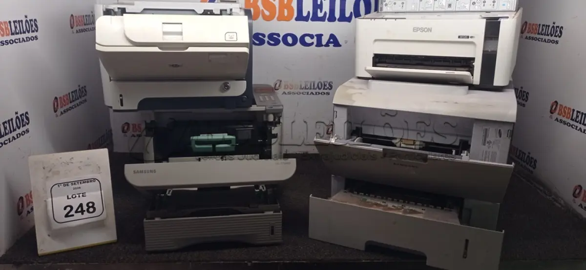 LOTE 248 - 04 IMPRESSORAS DE MARCAS E MODELOS DIVERSOS. (NO ESTADO) ATENÇÃO! FAZER A VISITAÇÃO ANTES DE ARREMATAR, NÃO SABEMOS SE FUNCIONA, LEILÃO NÃO TEM GARANTIA E NEM DEVOLUÇÃO, SUJEITO A POSSÍVEIS AVARIAS VISÍVEIS/OCULTAS E/OU AUSÊNCIA DE COMPONENTES.