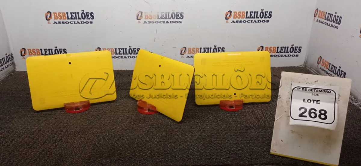 LOTE 268 - 03 TABLETS MARCA POSITIVO SEM FONTE. (NO ESTADO) ATENÇÃO! FAZER A VISITAÇÃO ANTES DE ARREMATAR, NÃO SABEMOS SE FUNCIONA, LEILÃO NÃO TEM GARANTIA E NEM DEVOLUÇÃO, SUJEITO A POSSÍVEIS AVARIAS VISÍVEIS/OCULTAS E/OU AUSÊNCIA DE COMPONENTES.