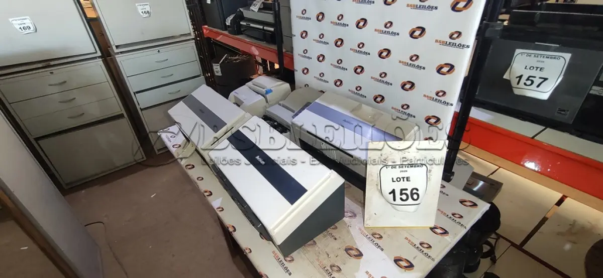 LOTE 156 - 03 SCANNERS E 02 IMPRESSORAS TÉRMICAS. (NO ESTADO) ATENÇÃO! FAZER A VISITAÇÃO ANTES DE ARREMATAR, NÃO SABEMOS SE FUNCIONA, LEILÃO NÃO TEM GARANTIA E NEM DEVOLUÇÃO, SUJEITO A POSSÍVEIS AVARIAS VISÍVEIS/OCULTAS E/OU AUSÊNCIA DE COMPONENTES.