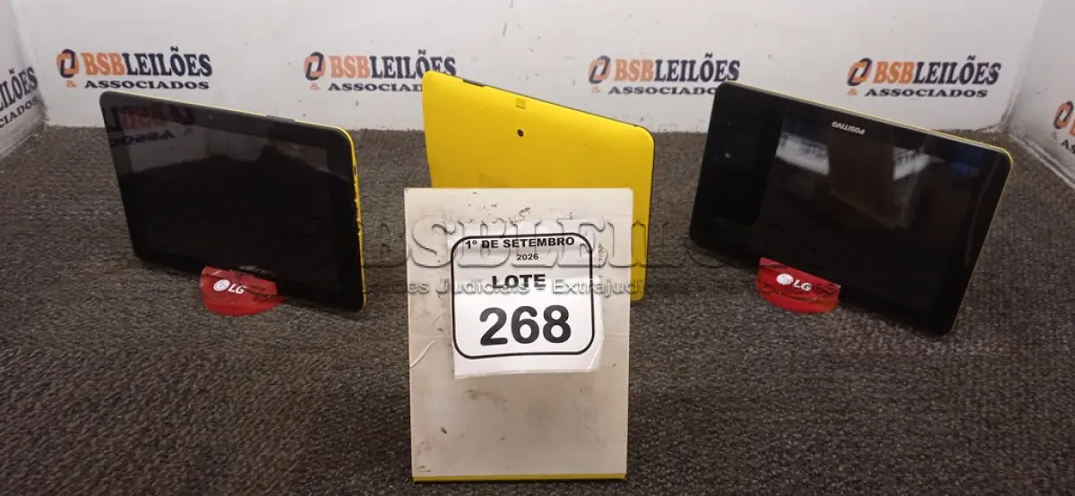 LOTE 268 - 03 TABLETS MARCA POSITIVO SEM FONTE. (NO ESTADO) ATENÇÃO! FAZER A VISITAÇÃO ANTES DE ARREMATAR, NÃO SABEMOS SE FUNCIONA, LEILÃO NÃO TEM GARANTIA E NEM DEVOLUÇÃO, SUJEITO A POSSÍVEIS AVARIAS VISÍVEIS/OCULTAS E/OU AUSÊNCIA DE COMPONENTES.