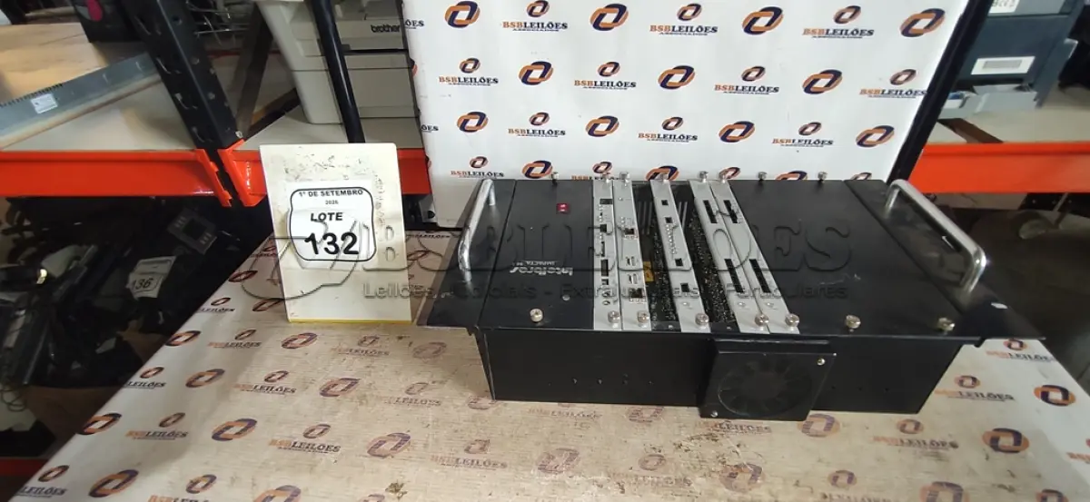 LOTE 132 - 01 CENTRAL TELEFÔNICA MODELO IMPACTA 140R MARCA INTELBRAS. (NO ESTADO) ATENÇÃO! FAZER A VISITAÇÃO ANTES DE ARREMATAR, NÃO SABEMOS SE FUNCIONA, LEILÃO NÃO TEM GARANTIA E NEM DEVOLUÇÃO, SUJEITO A POSSÍVEIS AVARIAS VISÍVEIS/OCULTAS E/OU AUSÊNCIA DE COMPONENTES.