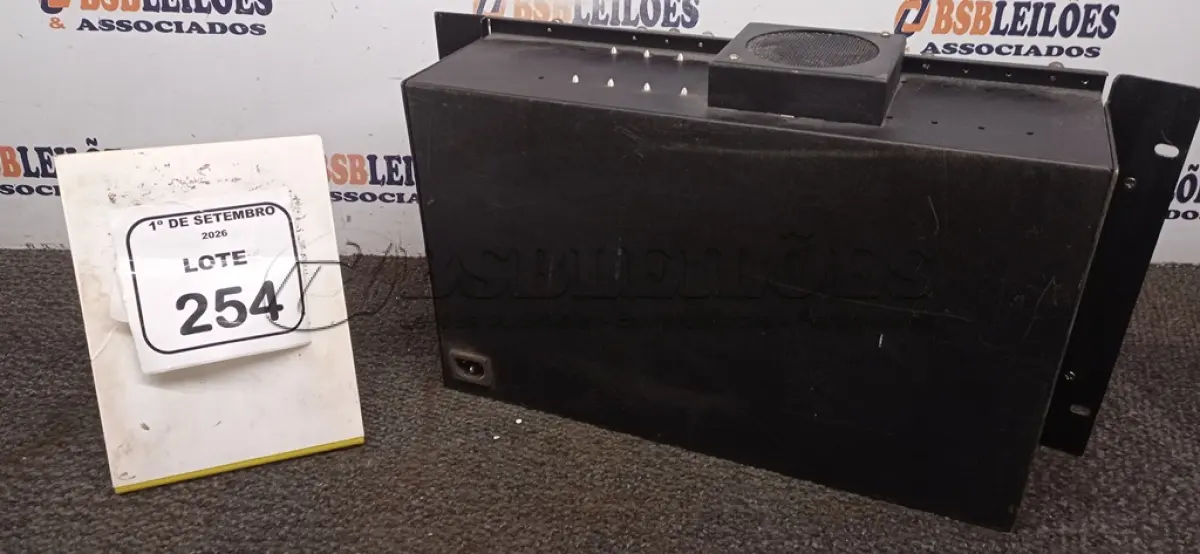 LOTE 254 - 01 CENTRAL TELEFÔNICA MODELO IMPACTA 140R MARCA INTELBRAS. (NO ESTADO) ATENÇÃO! FAZER A VISITAÇÃO ANTES DE ARREMATAR, NÃO SABEMOS SE FUNCIONA, LEILÃO NÃO TEM GARANTIA E NEM DEVOLUÇÃO, SUJEITO A POSSÍVEIS AVARIAS VISÍVEIS/OCULTAS E/OU AUSÊNCIA DE COMPONENTES.