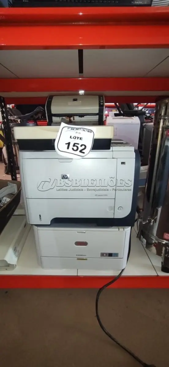 LOTE 152 - 01 SCANNER DE MESA MARCA FUJITSU E 02 IMPRESSORAS MARCAS HP E OKI. (NO ESTADO) ATENÇÃO! FAZER A VISITAÇÃO ANTES DE ARREMATAR, NÃO SABEMOS SE FUNCIONA, LEILÃO NÃO TEM GARANTIA E NEM DEVOLUÇÃO, SUJEITO A POSSÍVEIS AVARIAS VISÍVEIS/OCULTAS E/OU AUSÊNCIA DE COMPONENTES.
