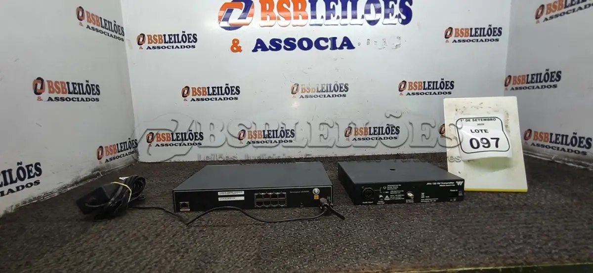 LOTE 097 - 01 TRANSMISSOR DE PA PESSOAL MODELO T35 MARCA WILLIAMS SOUND E 01 FIREWALL MODELO SECOSPACE MARCA HUAWEI. (NO ESTADO) ATENÇÃO! FAZER A VISITAÇÃO ANTES DE ARREMATAR, NÃO SABEMOS SE FUNCIONA, LEILÃO NÃO TEM GARANTIA E NEM DEVOLUÇÃO, SUJEITO A POSSÍVEIS AVARIAS VISÍVEIS/OCULTAS E/OU AUSÊNCIA DE COMPONENTES.