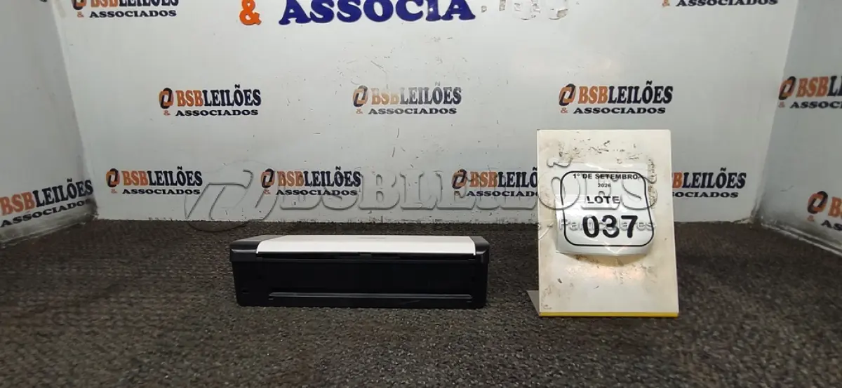 LOTE 037 - 01 SCANNER MARCA AVISION. (NO ESTADO) ATENÇÃO! FAZER A VISITAÇÃO ANTES DE ARREMATAR, NÃO SABEMOS SE FUNCIONA, LEILÃO NÃO TEM GARANTIA E NEM DEVOLUÇÃO, SUJEITO A POSSÍVEIS AVARIAS VISÍVEIS/OCULTAS E/OU AUSÊNCIA DE COMPONENTES.