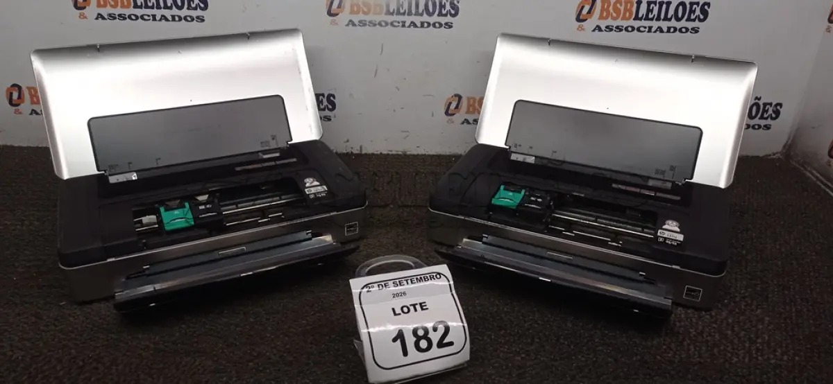 LOTE 182 -  02 IMPRESSORAS HP OFFICEJET 100 MOBILI PRINTER.  (NO ESTADO) ATENÇÃO! FAZER A VISITAÇÃO ANTES DE ARREMATAR, NÃO SABEMOS SE FUNCIONA, LEILÃO NÃO TEM GARANTIA E NEM DEVOLUÇÃO, SUJEITO A POSSÍVEIS AVARIAS VISÍVEIS/OCULTAS E/OU AUSÊNCIA DE COMPONENTES.