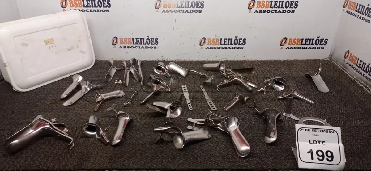 LOTE 199 - 01 LOTE COM DIVERSOS EQUIPAMENTOS GINECOLÓGICOS DE MODELOS DIVERSOS. (NO ESTADO) ATENÇÃO! FAZER A VISITAÇÃO ANTES DE ARREMATAR, NÃO SABEMOS SE FUNCIONA, LEILÃO NÃO TEM GARANTIA E NEM DEVOLUÇÃO, SUJEITO A POSSÍVEIS AVARIAS VISÍVEIS/OCULTAS E/OU AUSÊNCIA DE COMPONENTES.