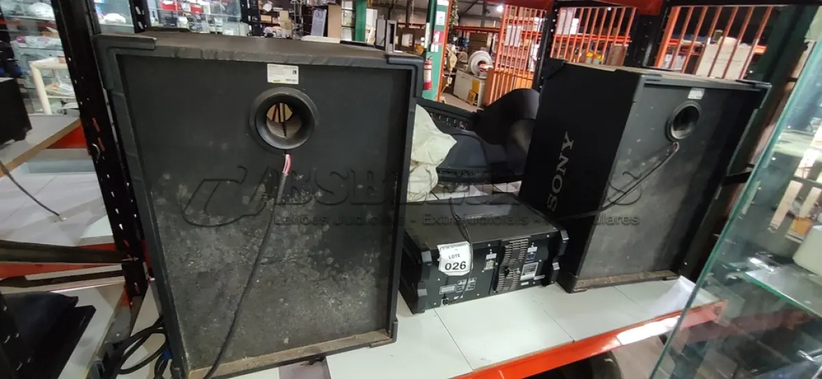 LOTE 026 - 01 MINI SYSTEM MODELO GENEZI FST-SH2000 COM 02 CAIXAS ACÚSTICAS SS-SH2000 MARCA SONY. (NO ESTADO) ATENÇÃO! FAZER A VISITAÇÃO ANTES DE ARREMATAR, NÃO SABEMOS SE FUNCIONA, LEILÃO NÃO TEM GARANTIA E NEM DEVOLUÇÃO, SUJEITO A POSSÍVEIS AVARIAS VISÍVEIS/OCULTAS E/OU AUSÊNCIA DE COMPONENTES.