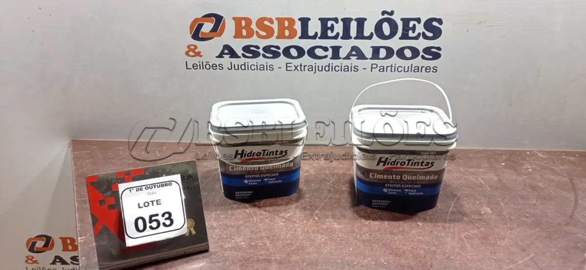 LOTE 053 - 02 BALDES DE CIMENTO QUEIMADO DE 4KG CADA COR AZUL MAGICAL MARCA HIDRO TINTAS. (NO ESTADO) ATENÇÃO! FAZER A VISITAÇÃO ANTES DE ARREMATAR, NÃO SABEMOS SE FUNCIONA, LEILÃO NÃO TEM GARANTIA E NEM DEVOLUÇÃO, SUJEITO A POSSÍVEIS AVARIAS VISÍVEIS/OCULTAS E/OU AUSÊNCIA DE COMPONENTES.