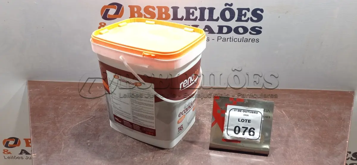 LOTE 076 - 01 BALDE DE SELADOR ACRÍLICO DE 16L MARCA RENOCRIL. (NO ESTADO) ATENÇÃO! FAZER A VISITAÇÃO ANTES DE ARREMATAR, NÃO SABEMOS SE FUNCIONA, LEILÃO NÃO TEM GARANTIA E NEM DEVOLUÇÃO, SUJEITO A POSSÍVEIS AVARIAS VISÍVEIS/OCULTAS E/OU AUSÊNCIA DE COMPONENTES.
