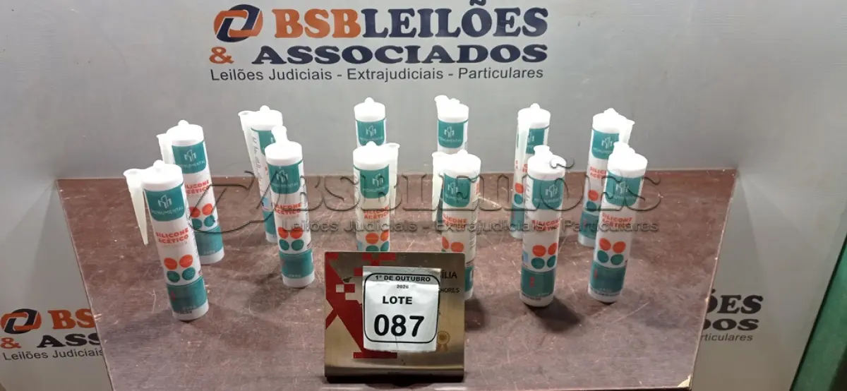 LOTE 087 - 12 SILICONES ACÉTICO INCOLOR DE 240G CADA MARCA MONUMENTAL. (NO ESTADO) ATENÇÃO! FAZER A VISITAÇÃO ANTES DE ARREMATAR, NÃO SABEMOS SE FUNCIONA, LEILÃO NÃO TEM GARANTIA E NEM DEVOLUÇÃO, SUJEITO A POSSÍVEIS AVARIAS VISÍVEIS/OCULTAS E/OU AUSÊNCIA DE COMPONENTES.