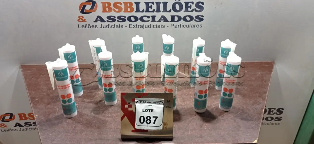 LOTE 087 - 12 SILICONES ACÉTICO INCOLOR DE 240G CADA MARCA MONUMENTAL. (NO ESTADO) ATENÇÃO! FAZER A VISITAÇÃO ANTES DE ARREMATAR, NÃO SABEMOS SE FUNCIONA, LEILÃO NÃO TEM GARANTIA E NEM DEVOLUÇÃO, SUJEITO A POSSÍVEIS AVARIAS VISÍVEIS/OCULTAS E/OU AUSÊNCIA DE COMPONENTES.