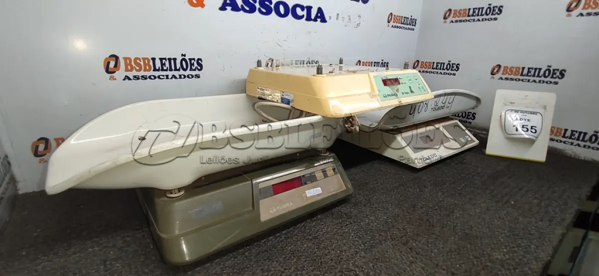 LOTE 155 - 03 BALANÇAS PEDIÁTRICAS. (NO ESTADO) ATENÇÃO! FAZER A VISITAÇÃO ANTES DE ARREMATAR, NÃO SABEMOS SE FUNCIONA, LEILÃO NÃO TEM GARANTIA E NEM DEVOLUÇÃO, SUJEITO A POSSÍVEIS AVARIAS VISÍVEIS/OCULTAS E/OU AUSÊNCIA DE COMPONENTES.