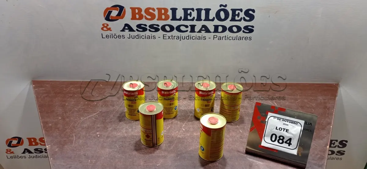 LOTE 084 - 06 LATAS DE THINNER PREMIUM DE 450ML CADA MARCA NATRIELLI. (NO ESTADO) ATENÇÃO! FAZER A VISITAÇÃO ANTES DE ARREMATAR, NÃO SABEMOS SE FUNCIONA, LEILÃO NÃO TEM GARANTIA E NEM DEVOLUÇÃO, SUJEITO A POSSÍVEIS AVARIAS VISÍVEIS/OCULTAS E/OU AUSÊNCIA DE COMPONENTES.