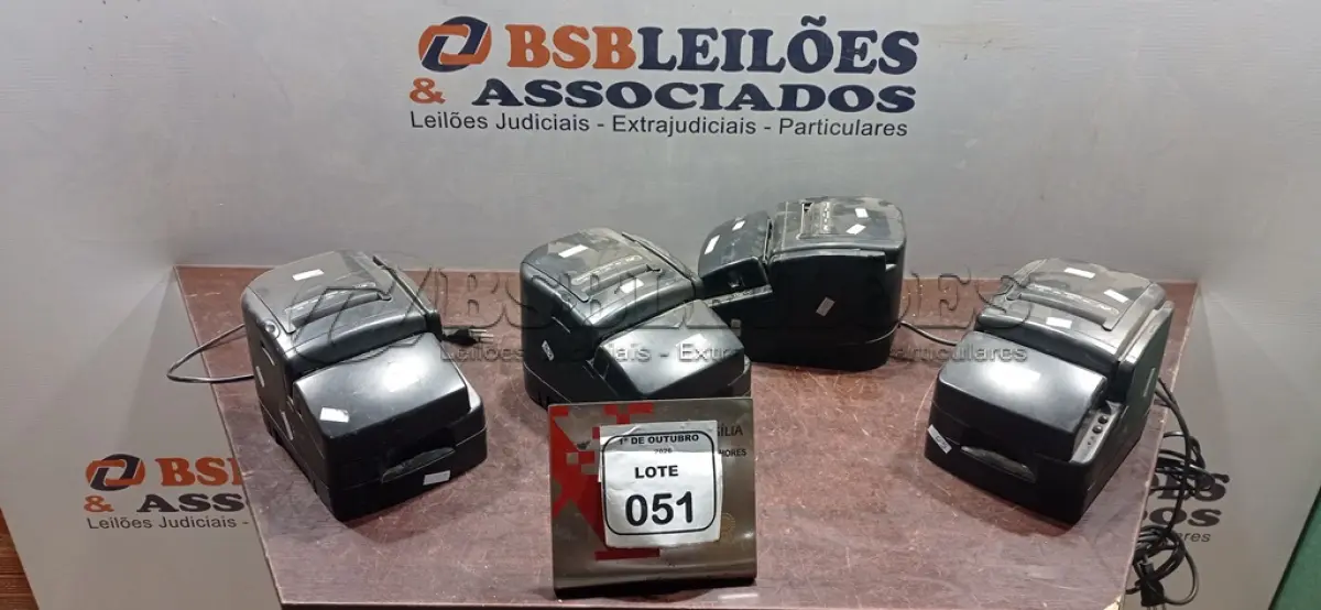 LOTE 051 - 04 IMPRESSORAS TÉRMICAS. (NO ESTADO) ATENÇÃO! FAZER A VISITAÇÃO ANTES DE ARREMATAR, NÃO SABEMOS SE FUNCIONA, LEILÃO NÃO TEM GARANTIA E NEM DEVOLUÇÃO, SUJEITO A POSSÍVEIS AVARIAS VISÍVEIS/OCULTAS E/OU AUSÊNCIA DE COMPONENTES.