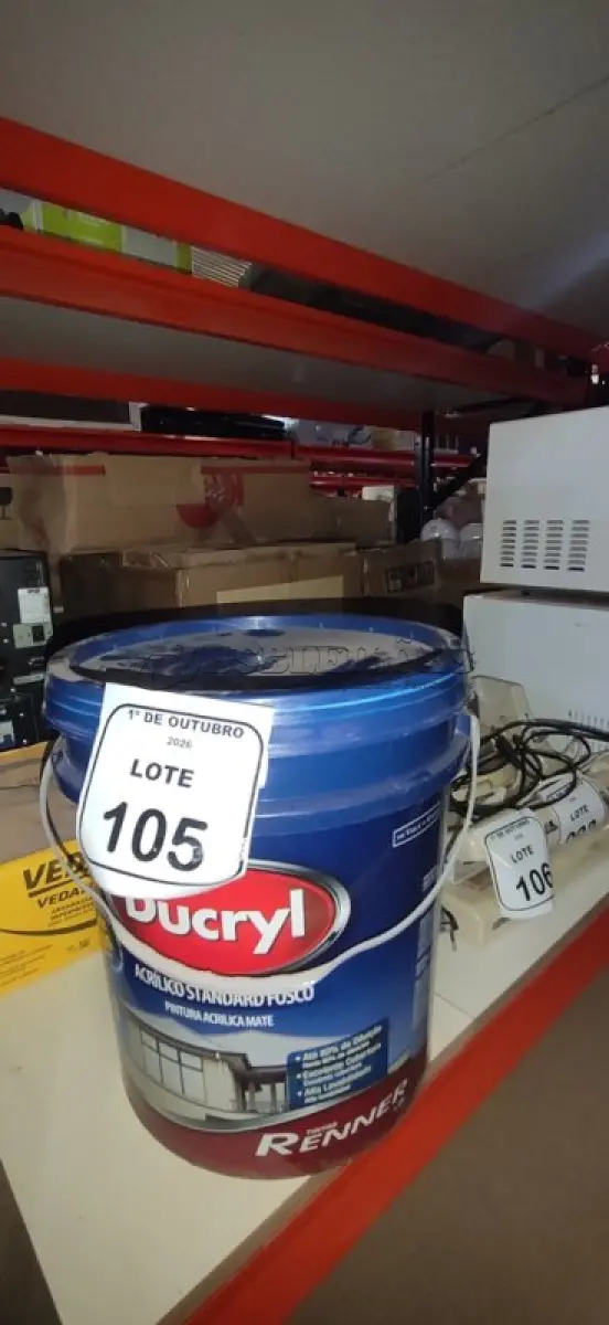 LOTE 105 - 01 BALDE DE TINTA ACRÍLICA STANDARD FOSCO DE 18L NA COR CÉU DE VERÃO FOSCO MARCA DUCRYL. (NO ESTADO) ATENÇÃO! FAZER A VISITAÇÃO ANTES DE ARREMATAR, NÃO SABEMOS SE FUNCIONA, LEILÃO NÃO TEM GARANTIA E NEM DEVOLUÇÃO, SUJEITO A POSSÍVEIS AVARIAS VISÍVEIS/OCULTAS E/OU AUSÊNCIA DE COMPONENTES.
