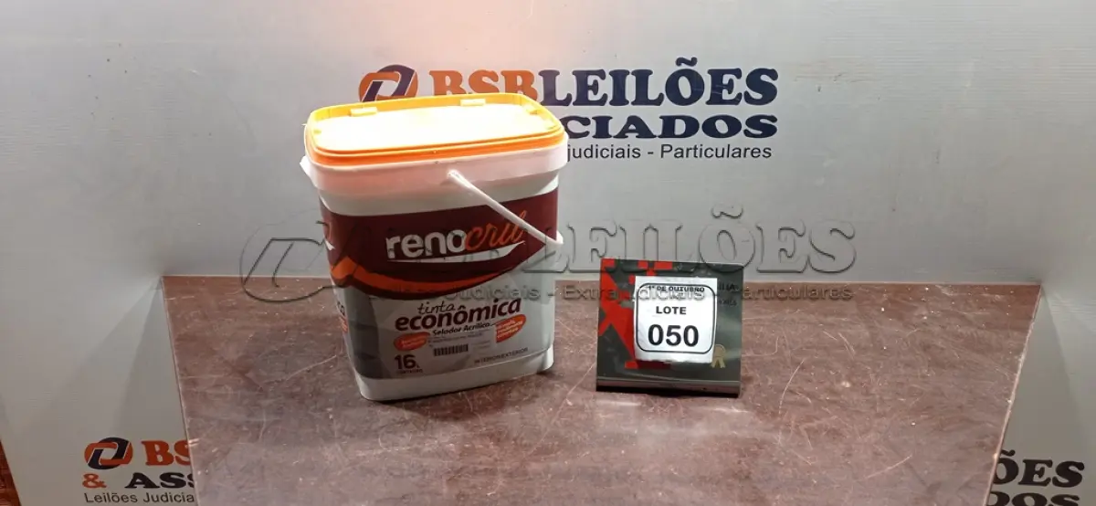 LOTE 050 - 01 BALDE DE SELADOR ACRÍLICO DE 16L MARCA RENOCRIL. (NO ESTADO) ATENÇÃO! FAZER A VISITAÇÃO ANTES DE ARREMATAR, NÃO SABEMOS SE FUNCIONA, LEILÃO NÃO TEM GARANTIA E NEM DEVOLUÇÃO, SUJEITO A POSSÍVEIS AVARIAS VISÍVEIS/OCULTAS E/OU AUSÊNCIA DE COMPONENTES.