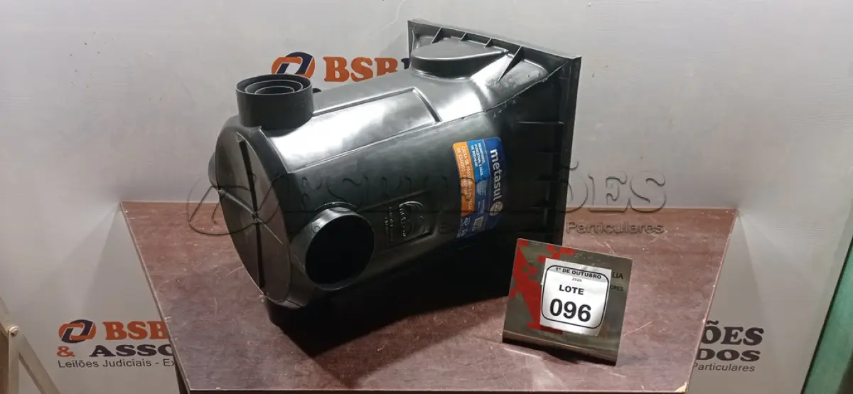 LOTE 096 - 01 CAIXA DE PASSAGEM E INSPEÇÃO DE ESGOTO PREMIUM DE 41X48X41 CM MARCA METASUL. (NO ESTADO) ATENÇÃO! FAZER A VISITAÇÃO ANTES DE ARREMATAR, NÃO SABEMOS SE FUNCIONA, LEILÃO NÃO TEM GARANTIA E NEM DEVOLUÇÃO, SUJEITO A POSSÍVEIS AVARIAS VISÍVEIS/OCULTAS E/OU AUSÊNCIA DE COMPONENTES.