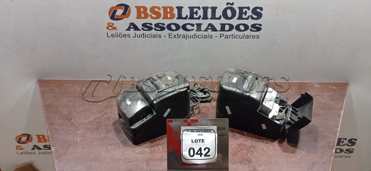 LOTE 042 - 02 IMPRESSORAS TÉRMICAS. (NO ESTADO) ATENÇÃO! FAZER A VISITAÇÃO ANTES DE ARREMATAR, NÃO SABEMOS SE FUNCIONA, LEILÃO NÃO TEM GARANTIA E NEM DEVOLUÇÃO, SUJEITO A POSSÍVEIS AVARIAS VISÍVEIS/OCULTAS E/OU AUSÊNCIA DE COMPONENTES.