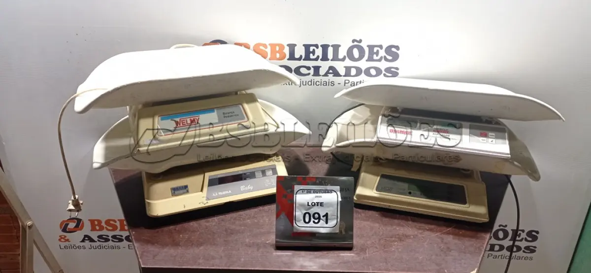 LOTE 091 - 04 BALANÇAS PEDIÁTRICAS DE MARCAS E MODELOS DIVERSOS. (NO ESTADO) ATENÇÃO! FAZER A VISITAÇÃO ANTES DE ARREMATAR, NÃO SABEMOS SE FUNCIONA, LEILÃO NÃO TEM GARANTIA E NEM DEVOLUÇÃO, SUJEITO A POSSÍVEIS AVARIAS VISÍVEIS/OCULTAS E/OU AUSÊNCIA DE COMPONENTES.