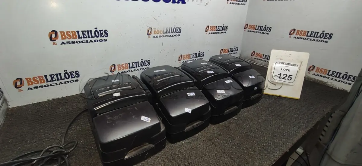 LOTE 125 - 04 IMPRESSORAS TÉRMICAS. (NO ESTADO) ATENÇÃO! FAZER A VISITAÇÃO ANTES DE ARREMATAR, NÃO SABEMOS SE FUNCIONA, LEILÃO NÃO TEM GARANTIA E NEM DEVOLUÇÃO, SUJEITO A POSSÍVEIS AVARIAS VISÍVEIS/OCULTAS E/OU AUSÊNCIA DE COMPONENTES.