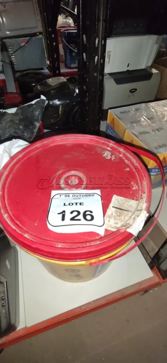 LOTE 126 - 01 BALDE DE IMPERMEABILIZANTE PARA TRATAMENTO DE UMIDADE ASCENDENTE 12KG MARCA SIKA. (NO ESTADO) ATENÇÃO! FAZER A VISITAÇÃO ANTES DE ARREMATAR, NÃO SABEMOS SE FUNCIONA, LEILÃO NÃO TEM GARANTIA E NEM DEVOLUÇÃO, SUJEITO A POSSÍVEIS AVARIAS VISÍVEIS/OCULTAS E/OU AUSÊNCIA DE COMPONENTES.