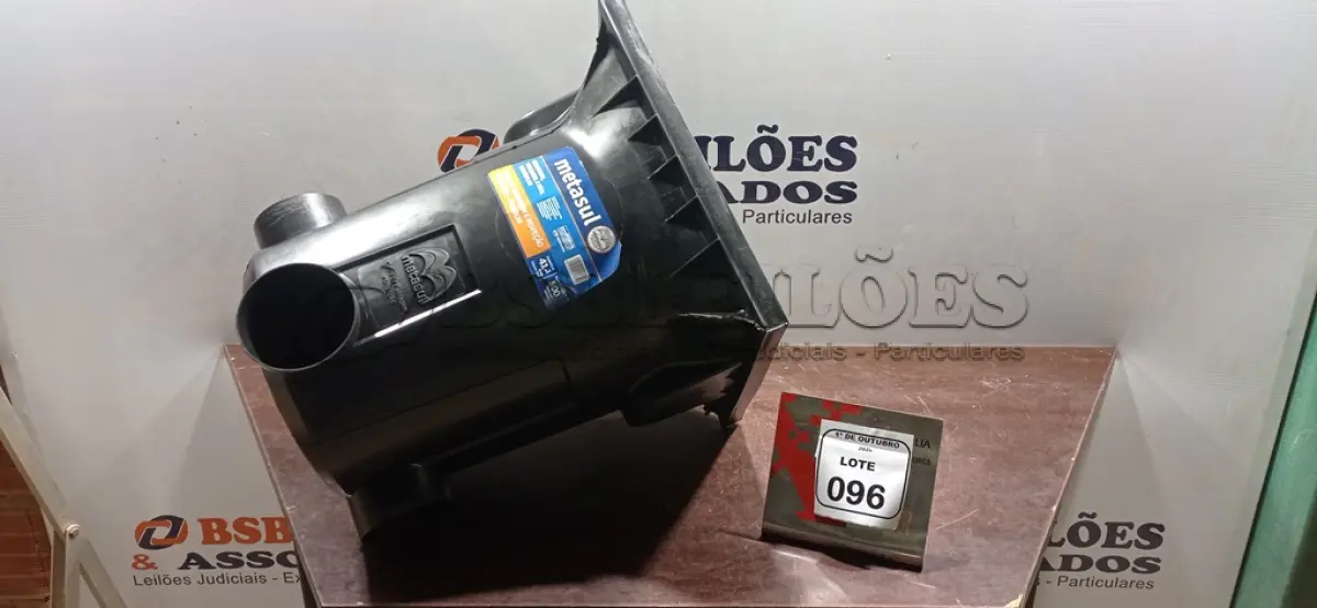 LOTE 096 - 01 CAIXA DE PASSAGEM E INSPEÇÃO DE ESGOTO PREMIUM DE 41X48X41 CM MARCA METASUL. (NO ESTADO) ATENÇÃO! FAZER A VISITAÇÃO ANTES DE ARREMATAR, NÃO SABEMOS SE FUNCIONA, LEILÃO NÃO TEM GARANTIA E NEM DEVOLUÇÃO, SUJEITO A POSSÍVEIS AVARIAS VISÍVEIS/OCULTAS E/OU AUSÊNCIA DE COMPONENTES.