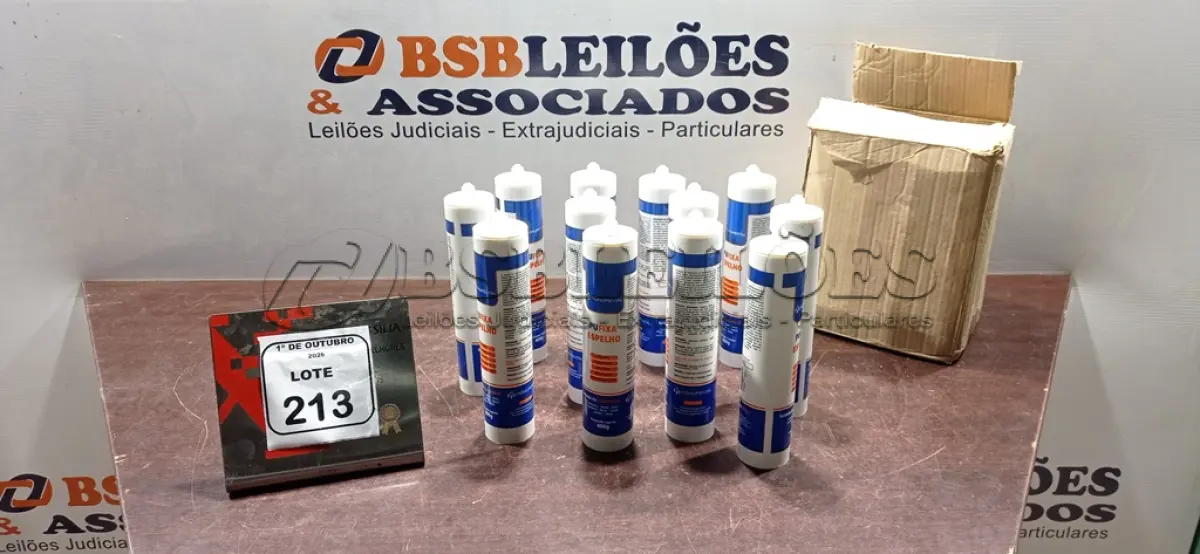 LOTE 213 - 12 UNIDADES DE PU FIXA ESPELHO NA COR BRANCO DE 400G CADA. (NO ESTADO) ATENÇÃO! FAZER A VISITAÇÃO ANTES DE ARREMATAR, NÃO SABEMOS SE FUNCIONA, LEILÃO NÃO TEM GARANTIA E NEM DEVOLUÇÃO, SUJEITO A POSSÍVEIS AVARIAS VISÍVEIS/OCULTAS E/OU AUSÊNCIA DE COMPONENTES.