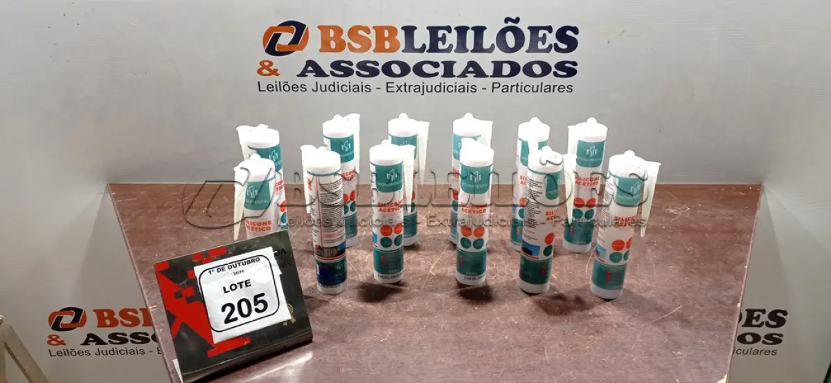 LOTE 205 - 12 SILICONES ACÉTICO INCOLOR DE 240G CADA MARCA MONUMENTAL. (NO ESTADO) ATENÇÃO! FAZER A VISITAÇÃO ANTES DE ARREMATAR, NÃO SABEMOS SE FUNCIONA, LEILÃO NÃO TEM GARANTIA E NEM DEVOLUÇÃO, SUJEITO A POSSÍVEIS AVARIAS VISÍVEIS/OCULTAS E/OU AUSÊNCIA DE COMPONENTES.