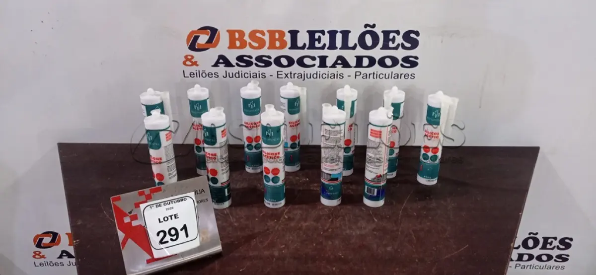 LOTE 291 - 12 SILICONES ACÉTICO INCOLOR DE 240G CADA MARCA MONUMENTAL. (NO ESTADO) ATENÇÃO! FAZER A VISITAÇÃO ANTES DE ARREMATAR, NÃO SABEMOS SE FUNCIONA, LEILÃO NÃO TEM GARANTIA E NEM DEVOLUÇÃO, SUJEITO A POSSÍVEIS AVARIAS VISÍVEIS/OCULTAS E/OU AUSÊNCIA DE COMPONENTES.