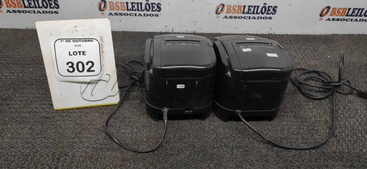 LOTE 302 - 02 IMPRESSORAS TÉRMICAS. (NO ESTADO) ATENÇÃO! FAZER A VISITAÇÃO ANTES DE ARREMATAR, NÃO SABEMOS SE FUNCIONA, LEILÃO NÃO TEM GARANTIA E NEM DEVOLUÇÃO, SUJEITO A POSSÍVEIS AVARIAS VISÍVEIS/OCULTAS E/OU AUSÊNCIA DE COMPONENTES.