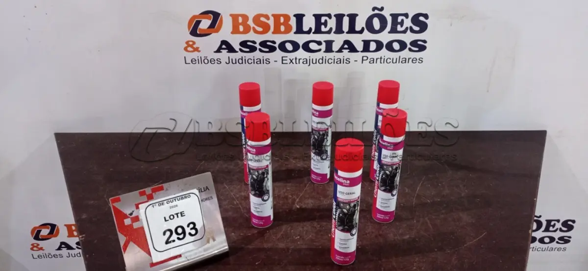 LOTE 293 - 12 UNIDADES DE VASELINA SPRAY USO GERAL DE 200ML CADA MARCA CHEMI COLOR. (NO ESTADO) ATENÇÃO! FAZER A VISITAÇÃO ANTES DE ARREMATAR, NÃO SABEMOS SE FUNCIONA, LEILÃO NÃO TEM GARANTIA E NEM DEVOLUÇÃO, SUJEITO A POSSÍVEIS AVARIAS VISÍVEIS/OCULTAS E/OU AUSÊNCIA DE COMPONENTES.