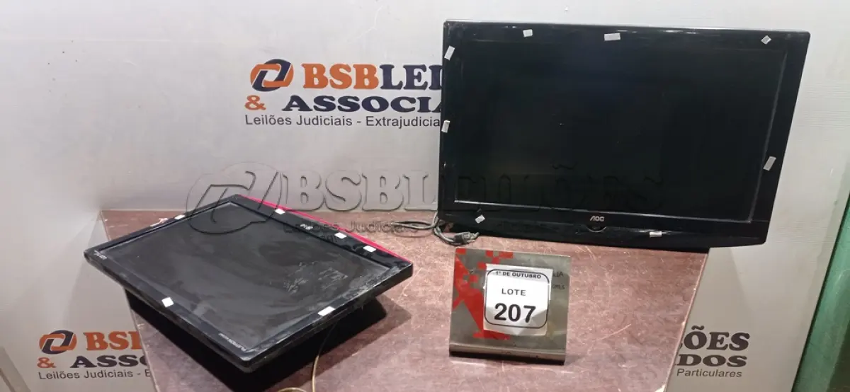 LOTE 207 - 01 TV/MONITOR DE 26’’ MARCA AOC E 01 TV/MONITOR 22’’MARCA LG. (NO ESTADO) ATENÇÃO! FAZER A VISITAÇÃO ANTES DE ARREMATAR, NÃO SABEMOS SE FUNCIONA, LEILÃO NÃO TEM GARANTIA E NEM DEVOLUÇÃO, SUJEITO A POSSÍVEIS AVARIAS VISÍVEIS/OCULTAS E/OU AUSÊNCIA DE COMPONENTES.