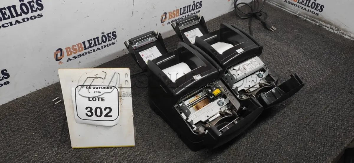LOTE 302 - 02 IMPRESSORAS TÉRMICAS. (NO ESTADO) ATENÇÃO! FAZER A VISITAÇÃO ANTES DE ARREMATAR, NÃO SABEMOS SE FUNCIONA, LEILÃO NÃO TEM GARANTIA E NEM DEVOLUÇÃO, SUJEITO A POSSÍVEIS AVARIAS VISÍVEIS/OCULTAS E/OU AUSÊNCIA DE COMPONENTES.