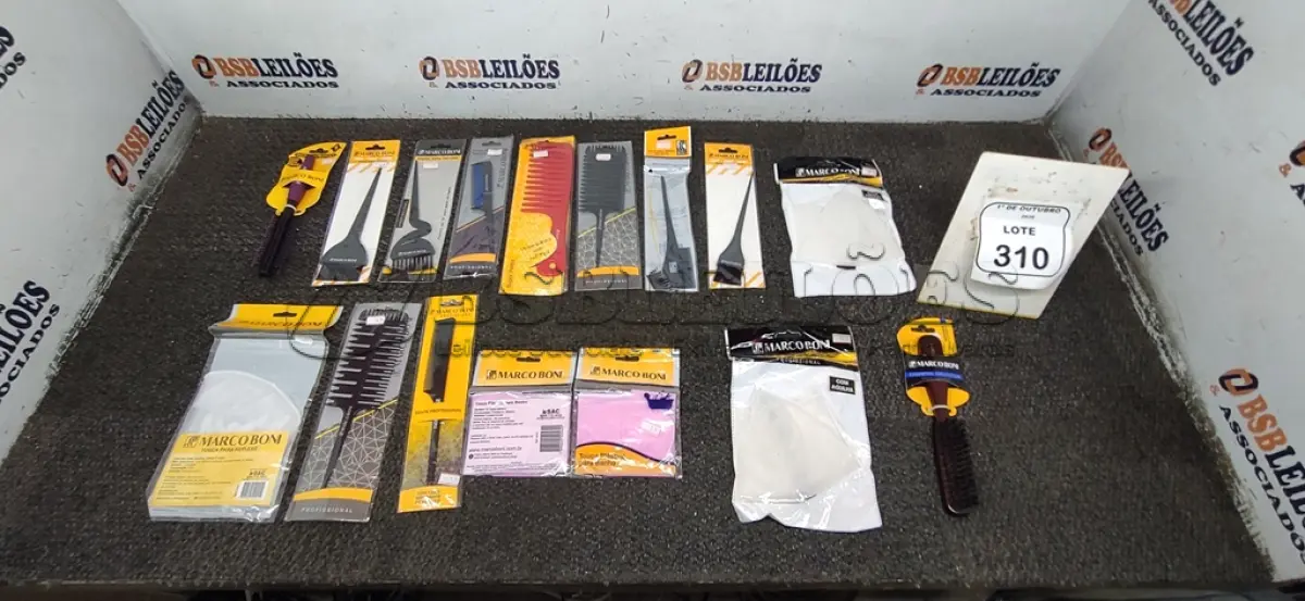 LOTE 310 - 01 LOTE COM UTENSÍLIOS DE HIGIENE E CUIDADOS PESSOAIS DIVERSOS. (NO ESTADO) ATENÇÃO! FAZER A VISITAÇÃO ANTES DE ARREMATAR, NÃO SABEMOS SE FUNCIONA, LEILÃO NÃO TEM GARANTIA E NEM DEVOLUÇÃO, SUJEITO A POSSÍVEIS AVARIAS VISÍVEIS/OCULTAS E/OU AUSÊNCIA DE COMPONENTES.