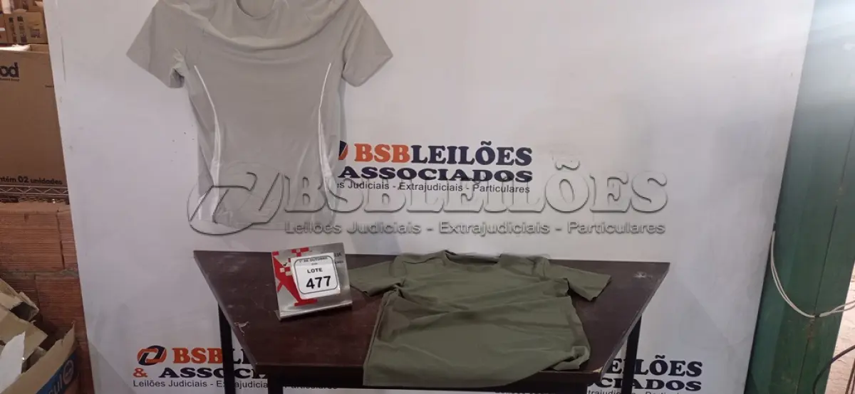LOTE 477 - 02 CAMISETAS DRY-FIT TAM P SEM USO. (NO ESTADO) ATENÇÃO! FAZER A VISITAÇÃO ANTES DE ARREMATAR, NÃO SABEMOS SE FUNCIONA, LEILÃO NÃO TEM GARANTIA E NEM DEVOLUÇÃO, SUJEITO A POSSÍVEIS AVARIAS VISÍVEIS/OCULTAS E/OU AUSÊNCIA DE COMPONENTES.