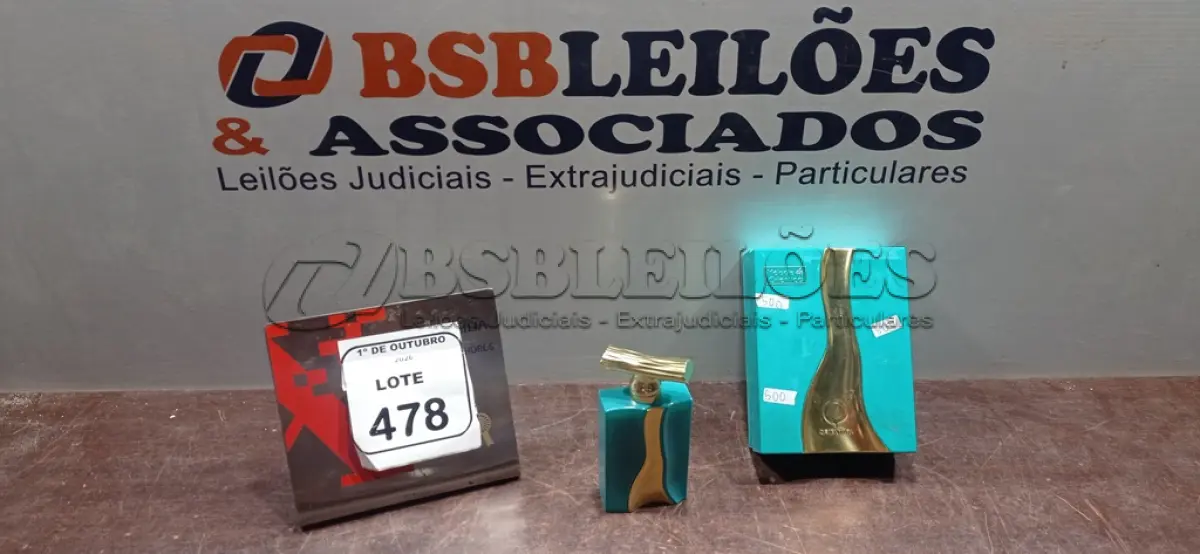 LOTE 478 - 01 PERFUME ÁRABE ORIENTICA MELODIE 100ML. (NO ESTADO) ATENÇÃO! FAZER A VISITAÇÃO ANTES DE ARREMATAR, NÃO SABEMOS SE FUNCIONA, LEILÃO NÃO TEM GARANTIA E NEM DEVOLUÇÃO, SUJEITO A POSSÍVEIS AVARIAS VISÍVEIS/OCULTAS E/OU AUSÊNCIA DE COMPONENTES.