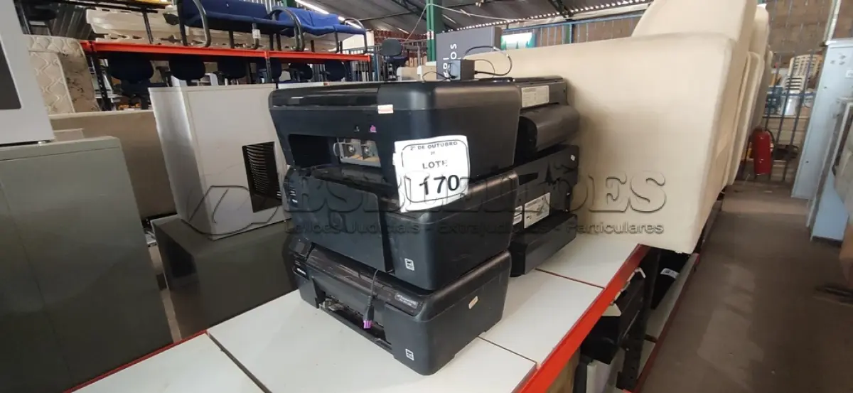 LOTE 170 - 05 IMPRESSORAS DE MODELOS DIVERSOS MARCA HP. (NO ESTADO) ATENÇÃO! FAZER A VISITAÇÃO ANTES DE ARREMATAR, NÃO SABEMOS SE FUNCIONA, LEILÃO NÃO TEM GARANTIA E NEM DEVOLUÇÃO, SUJEITO A POSSÍVEIS AVARIAS VISÍVEIS/OCULTAS E/OU AUSÊNCIA DE COMPONENTES.