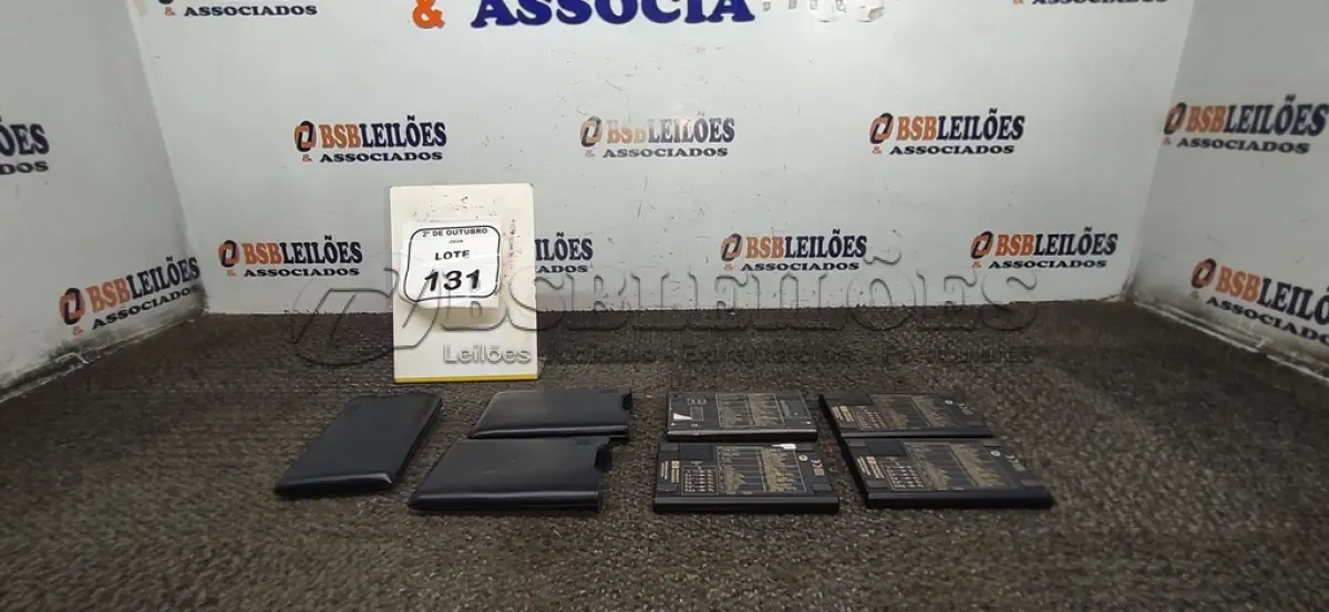 LOTE 131 - 04 CALCULADORAS FINANCEIRAS MODELO 12C GOLD MARCA HP. (NO ESTADO) ATENÇÃO! FAZER A VISITAÇÃO ANTES DE ARREMATAR, NÃO SABEMOS SE FUNCIONA, LEILÃO NÃO TEM GARANTIA E NEM DEVOLUÇÃO, SUJEITO A POSSÍVEIS AVARIAS VISÍVEIS/OCULTAS E/OU AUSÊNCIA DE COMPONENTES.
