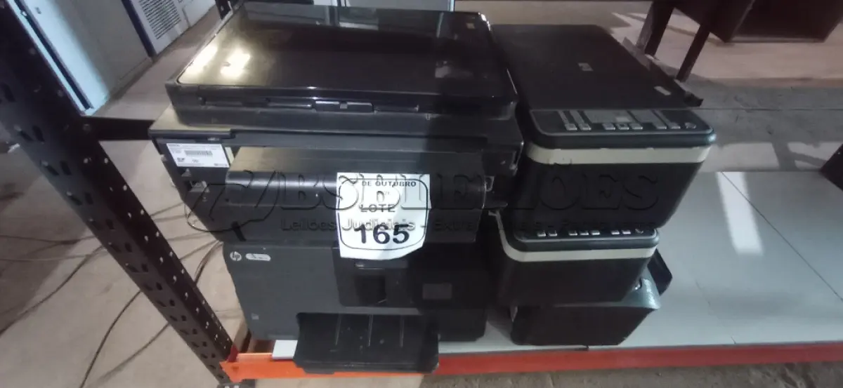 LOTE 165 - 06 IMPRESSORAS DE MODELOS DIVERSOS MARCA HP. (NO ESTADO) ATENÇÃO! FAZER A VISITAÇÃO ANTES DE ARREMATAR, NÃO SABEMOS SE FUNCIONA, LEILÃO NÃO TEM GARANTIA E NEM DEVOLUÇÃO, SUJEITO A POSSÍVEIS AVARIAS VISÍVEIS/OCULTAS E/OU AUSÊNCIA DE COMPONENTES.