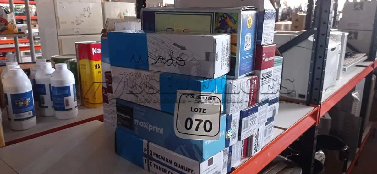 LOTE 070 - 01 LOTE COM VÁRIOS TONNERS DE IMPRESSORAS DE MARCASSE MODELOS DIVERSOS. (NO ESTADO) ATENÇÃO! FAZER A VISITAÇÃO ANTES DE ARREMATAR, NÃO SABEMOS SE FUNCIONA, LEILÃO NÃO TEM GARANTIA E NEM DEVOLUÇÃO, SUJEITO A POSSÍVEIS AVARIAS VISÍVEIS/OCULTAS E/OU AUSÊNCIA DE COMPONENTES.