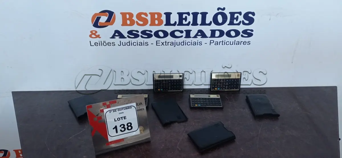 LOTE 138 - 04 CALCULADORAS FINANCEIRAS MODELO 12C GOLD MARCA HP. (NO ESTADO) ATENÇÃO! FAZER A VISITAÇÃO ANTES DE ARREMATAR, NÃO SABEMOS SE FUNCIONA, LEILÃO NÃO TEM GARANTIA E NEM DEVOLUÇÃO, SUJEITO A POSSÍVEIS AVARIAS VISÍVEIS/OCULTAS E/OU AUSÊNCIA DE COMPONENTES.