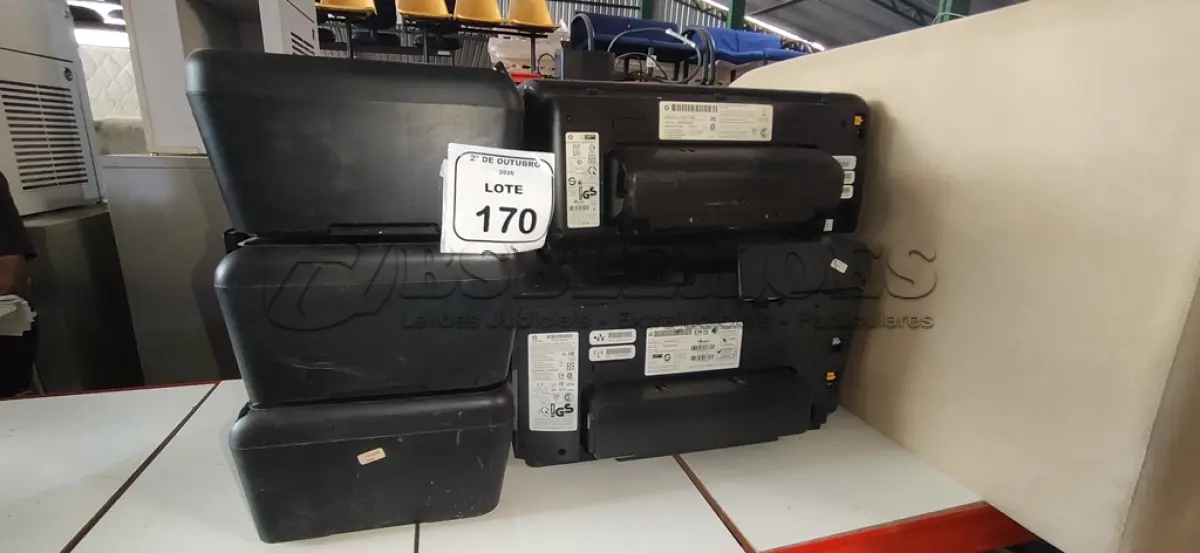 LOTE 170 - 05 IMPRESSORAS DE MODELOS DIVERSOS MARCA HP. (NO ESTADO) ATENÇÃO! FAZER A VISITAÇÃO ANTES DE ARREMATAR, NÃO SABEMOS SE FUNCIONA, LEILÃO NÃO TEM GARANTIA E NEM DEVOLUÇÃO, SUJEITO A POSSÍVEIS AVARIAS VISÍVEIS/OCULTAS E/OU AUSÊNCIA DE COMPONENTES.
