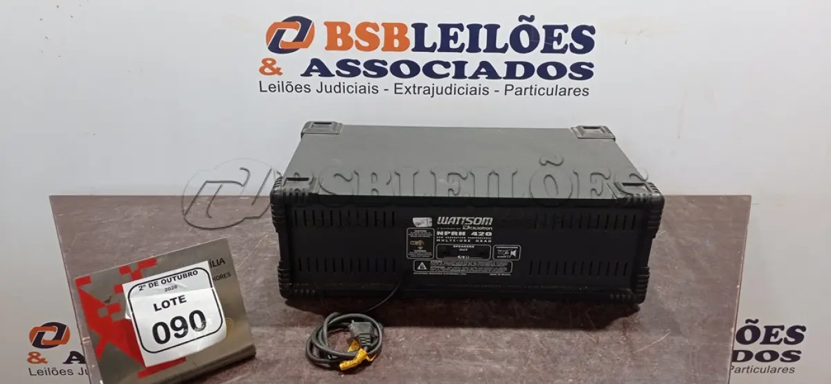 LOTE 090 - 01 CABEÇOTE DE AMPLIFICADOR MODELO NPRH WHATTSOM MARCA CICLOTRON. (NO ESTADO) ATENÇÃO! FAZER A VISITAÇÃO ANTES DE ARREMATAR, NÃO SABEMOS SE FUNCIONA, LEILÃO NÃO TEM GARANTIA E NEM DEVOLUÇÃO, SUJEITO A POSSÍVEIS AVARIAS VISÍVEIS/OCULTAS E/OU AUSÊNCIA DE COMPONENTES.